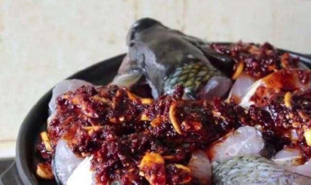 燉魚不加一滴水！「秘製醬料」學起來新手也會煮   不腥不膩魚肉好鮮甜