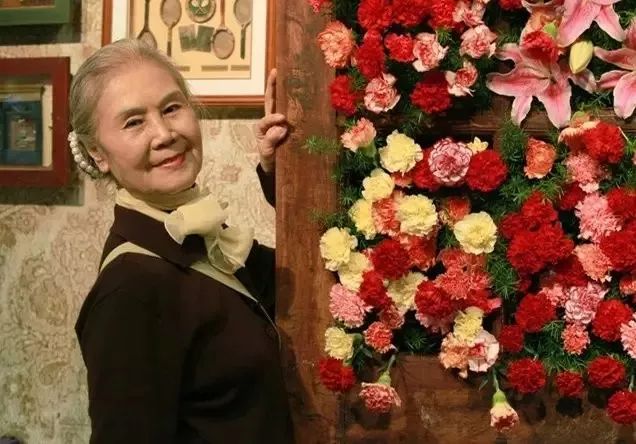 70歲奪選美冠軍！「旗袍奶奶」走向國際伸展台　驚艷世界：老了還是可以照樣美