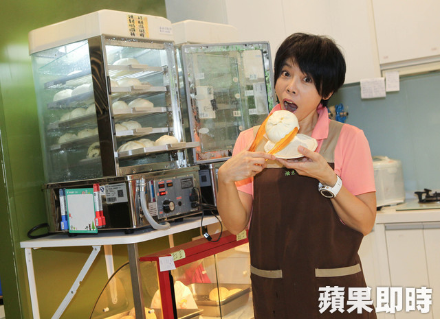 兩百萬冰店當員工新婚大禮！金曲歌后「拜師學藝開冰店」好評不斷  如今轉讓笑稱：像把小孩送別人