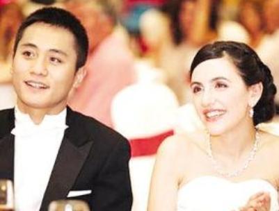 一輩子不離不棄!妻子生病「他放棄正在高峰期的事業」 全心伴她一顧就是3年