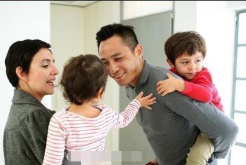 一輩子不離不棄!妻子生病「他放棄正在高峰期的事業」 全心伴她一顧就是3年