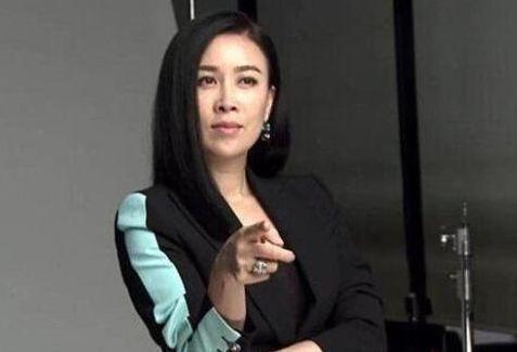 比那英還紅！她為愛淡出演藝圈「45歲拚生子」  如今55歲歌聲仍令人難忘 