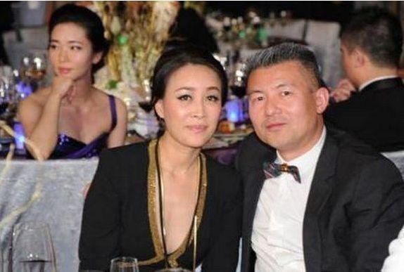 比那英還紅！她為愛淡出演藝圈「45歲拚生子」  如今55歲歌聲仍令人難忘 