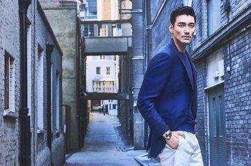 還記得《澀女郎》裡的胡兵?曾拿下模特兒大賽冠軍 如今47歲「凍齡容顏」曝光惹人羨!