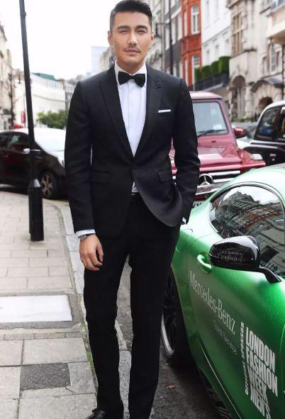 還記得《澀女郎》裡的胡兵?曾拿下模特兒大賽冠軍 如今47歲「凍齡容顏」曝光惹人羨!