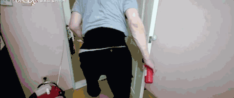 哭到不能自己!老婆失憶10年兩個兒子都出事 87歲的他已經「苦了24年」:光是活著已拼盡全力