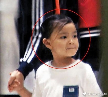 3點起床做早餐！劉德華讓6歲女兒「自己選學校」年繳52萬　寵女無極限「連原則都放棄了」