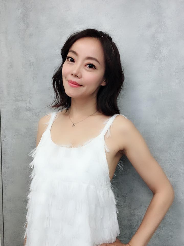 差6歲姐弟戀！本土女星淚訴結婚10年「家裡那麼安靜」 熱情迎老公卻被問：笑什麼笑？