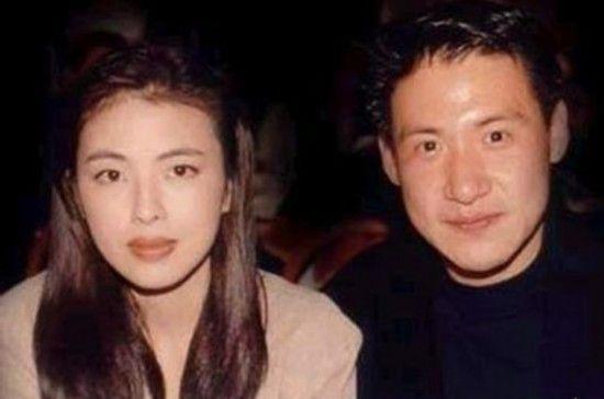 她只是《與龍共舞》女配角 卻被張學友「寵愛22年身價過億」 網友直呼:婚姻最美的樣子