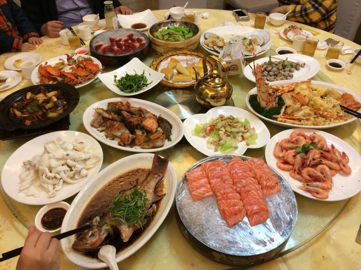 大快人心！炫耀女兒念台大「都用全英文上課」　輔大妹一句「神回覆」乖乖讓親戚閉嘴全場偷笑