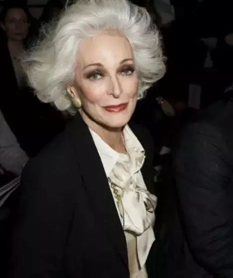 豔壓群芳！87歲超模「一年只花120塊」買保養品　拍攝寫真「身材仍如少女」不老秘訣大曝光　