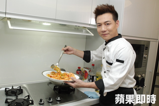 一夜輸20萬！總鋪師歌手「遇貴人創業年收6千萬」妻子20多年不離不棄讓他好心疼：下輩子還妳