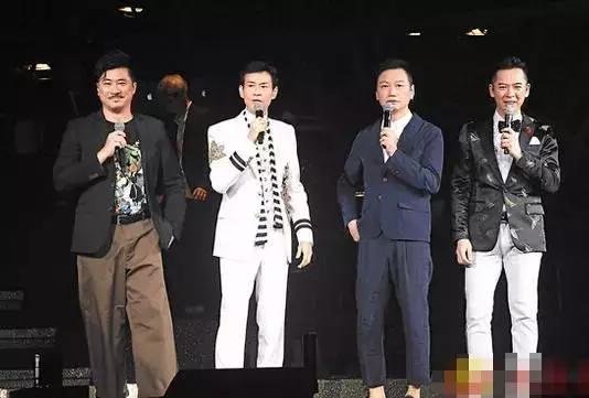 元配退位她上位！一起走過風雨28年沒緋聞  鄭少秋「演唱會向她深情告白」：有個好老婆真好