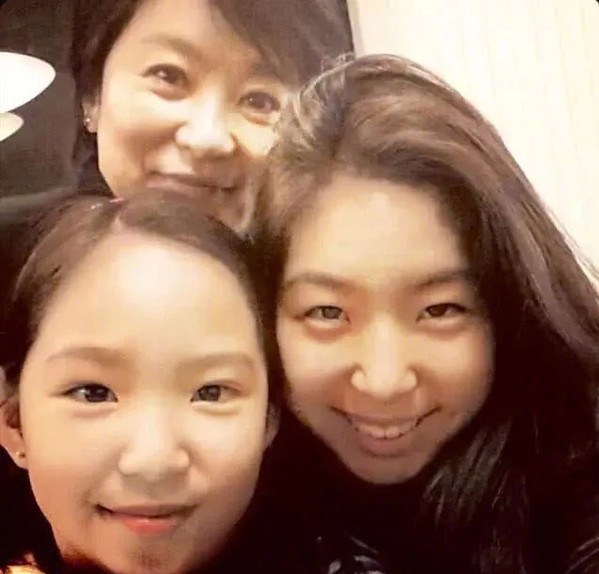 林青霞22歲女兒身價破10億！隱瞞身分當上設計師  證明「不靠爸媽」也能闖出一片天