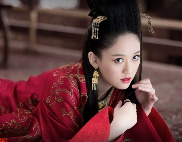 去香港就住金庸家! 陳喬恩得知老師離開「情緒崩潰」 2年痛失2明星摯友:生命好無常