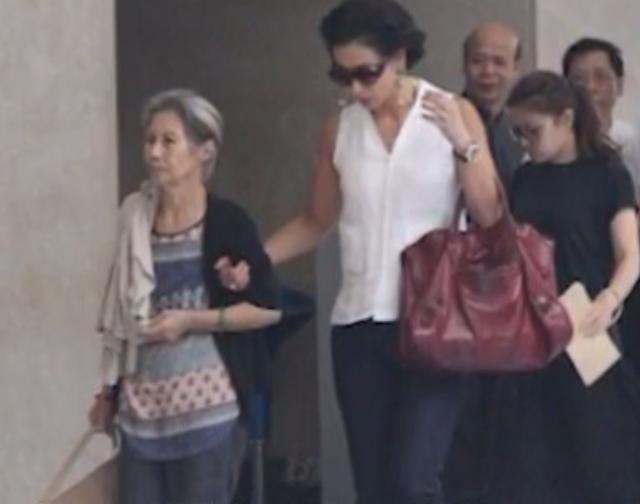 亮麗背後的樸實孝心！葉蒨文「推掉百萬商演」 寸步不離照顧90歲母親：不想再有遺憾