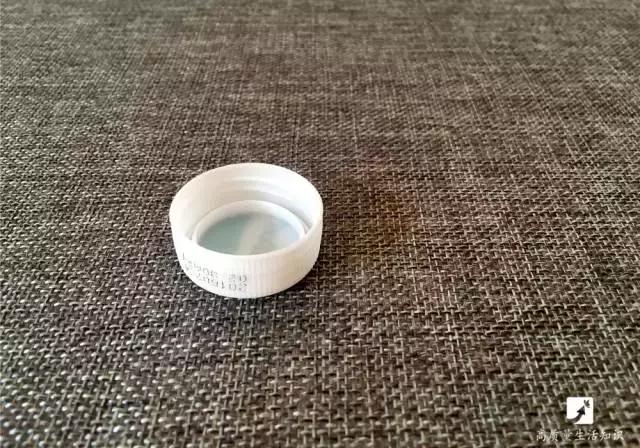 幾塊錢就讓家裡「瓷磚和油煙機變乾淨」保姆的獨門絕招 ，學起來吧
