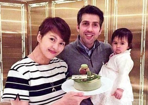就是不嫁豪門！女星身價億萬「甘願嫁給平凡夫」　梁詠琪嫁賣蛋糕的、Ella替老公還房貸