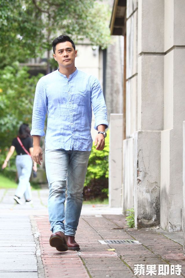 竇智孔苦熬發片「吃剩便當度日」！名導演邀約反遭臨演大嗆：會不會演戲？   如今成為曬娃暖爸幸福美滿