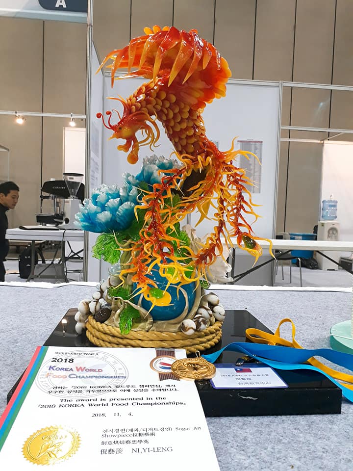 被安檢重摔照樣拿金牌！「浴火鳳凰」重生為國爭光  師曝選手背後辛苦：每天花10多小時