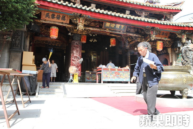 70歲學霸！超狂阿伯「只花1年攻下碩士」成績全拿A　他申請獎學金曝「學醫原因」：我還要唸博士