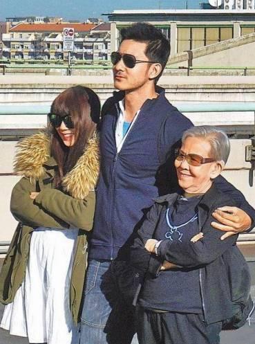 三個女人永遠第一！從小與母親相依為命「為妻子當家庭煮夫」   如今成為女兒奴：一舉一動比王子還王子