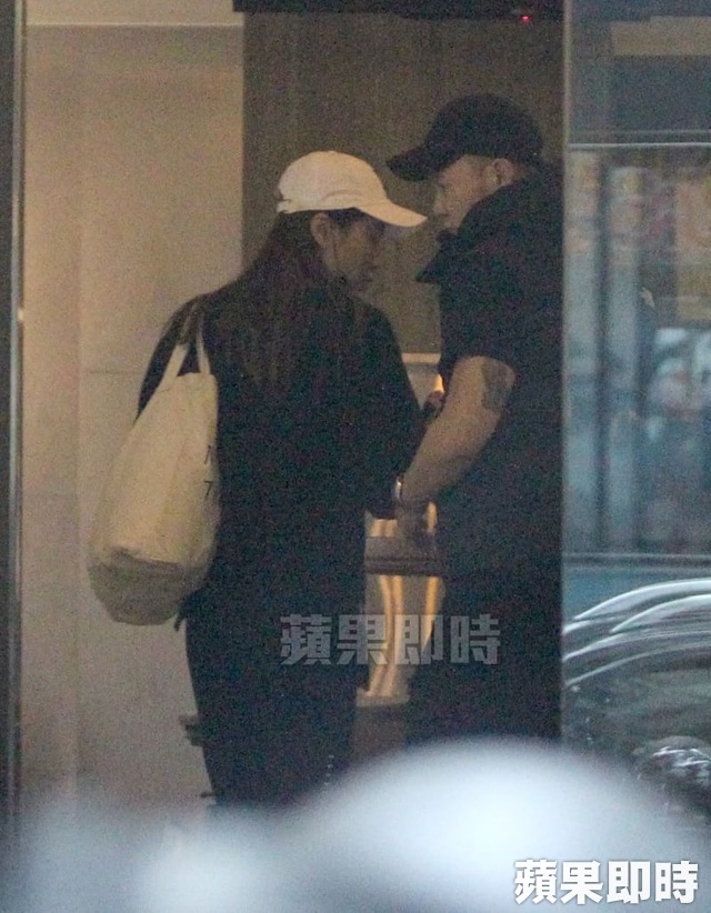 新戀情認證？小禎被直擊「揪新歡出國慶生」連爸爸都出動了　18親友助陣「海放李進良在台灣」