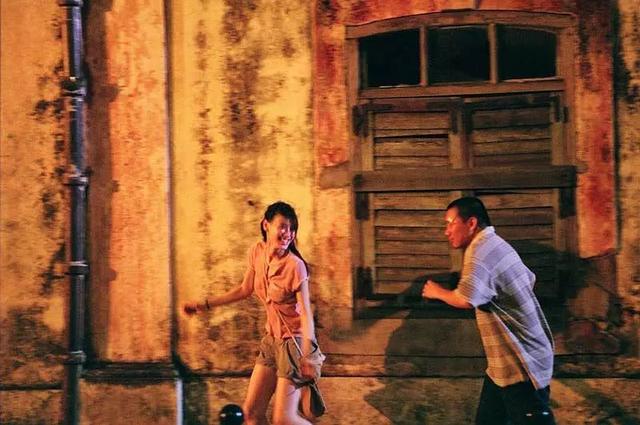 豪門夢碎！22歲為李嘉誠之子生3子沒名分　如今30歲成為單親媽媽的「她」重新復出