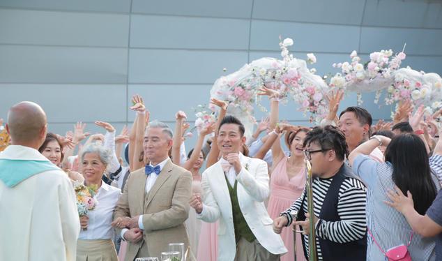 劉德華花重金「包下碼頭拍婚禮MV」場面盛大  藉此向妻子深情告白「過了30年才明白...」讓人淚流