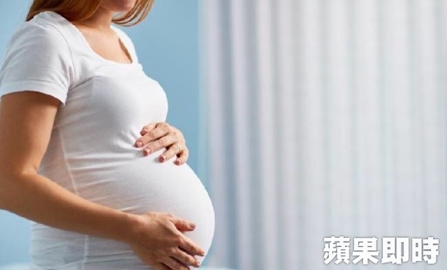 媽媽帶兔唇寶寶出門被嘲笑:「長這樣還敢帶出來」 她霸氣回嗆卻反被酸民質疑