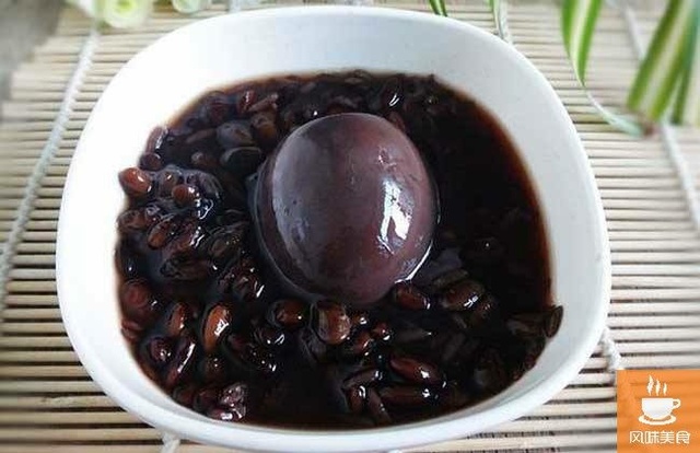 阿嬤教的黑豆秘方，黑豆煮水喝2周，54kg瘦到47kg，皮膚也白嫩了
