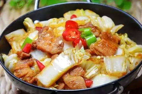 大白菜的做法大全，價格便宜味道又香甜夠你吃一整個冬天！