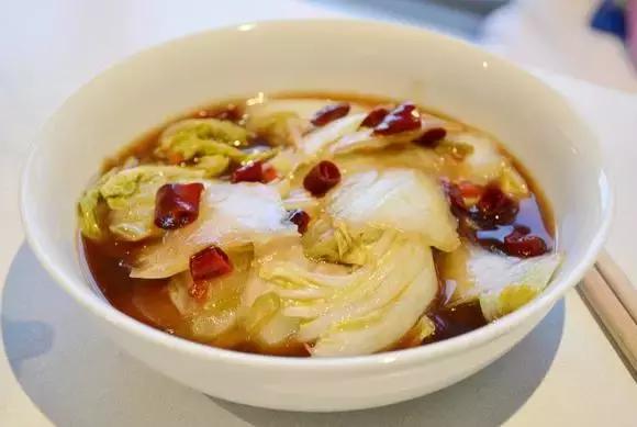 大白菜的做法大全，價格便宜味道又香甜夠你吃一整個冬天！