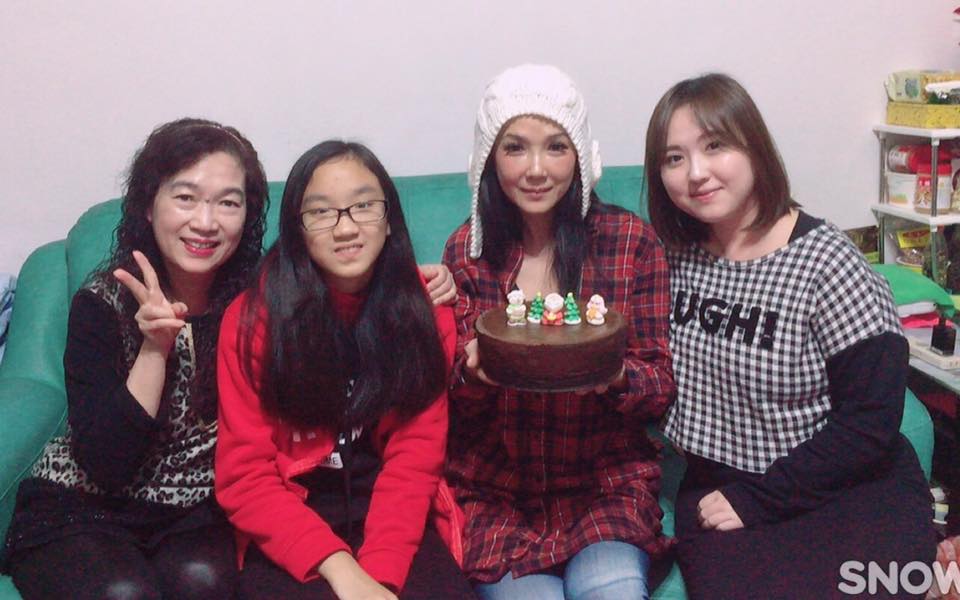 大姊是我第二個媽媽！丁國琳未婚產女「謝姊姊代母職」照顧女兒　「一封親筆信」讓她淚崩：把我女兒教得好好