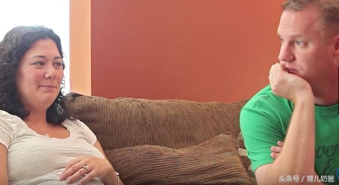 親姐妹同一天剖腹產，生下兩對雙胞胎！沒想到4個孩子的爸爸竟是「同一人」