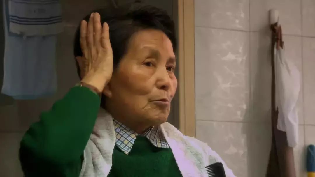 20歲一眼定終身！她單身「苦等心上人20年」 42歲終嫁他　被寵到90歲「忘了全世界」卻獨獨記住他的名字