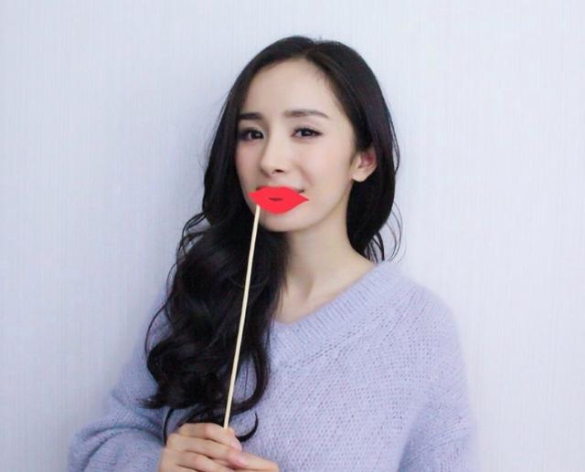 楊冪、劉愷威正式宣布離婚!楊冪婆婆公開評價兒媳婦「私下真實樣貌」 網友:聽後心酸