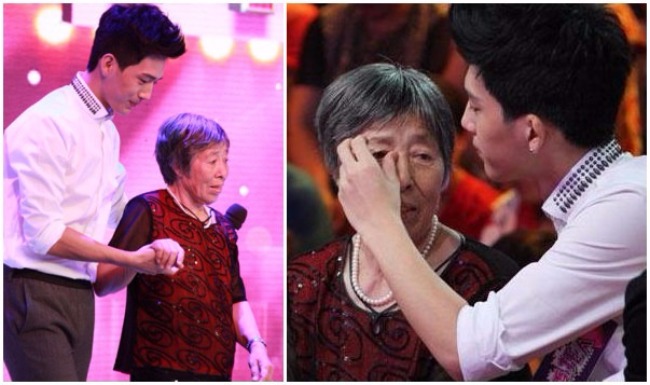 出生28天就被媽媽丟下！  靠「祖母擺攤」相依為命  今成名送她上億豪宅享福