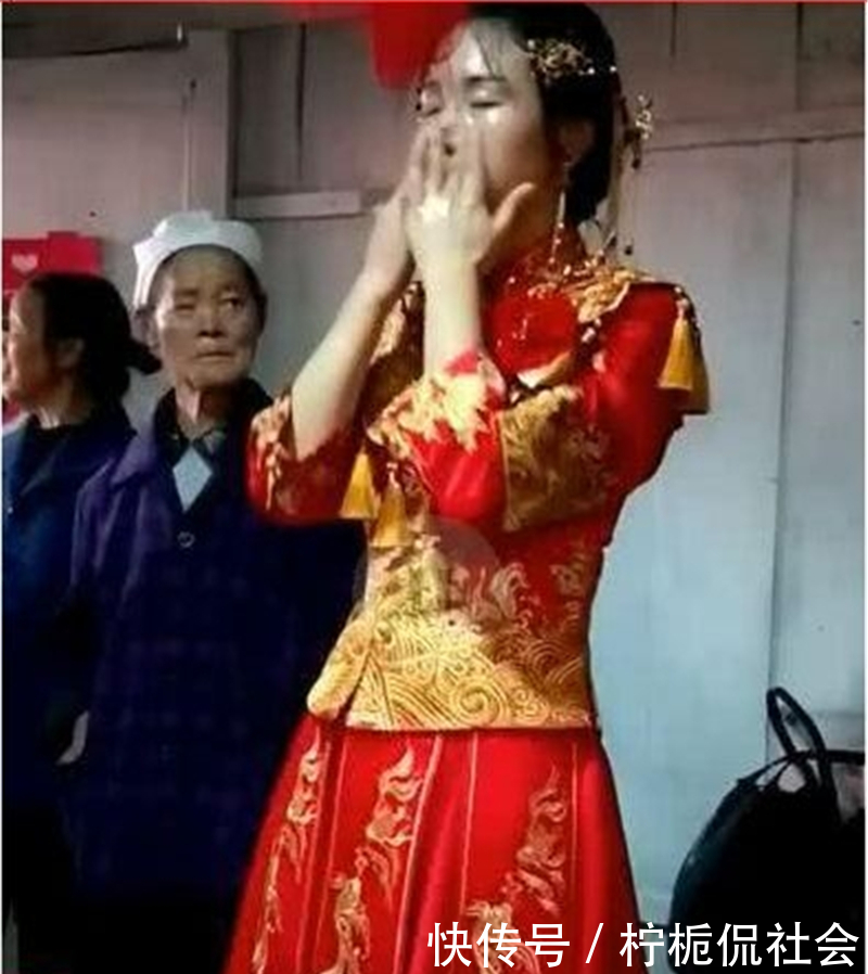 媳婦太漂亮有詐！中國婆婆要求「拜堂前先洗臉」　新娘不得已「當眾卸妝」眾人全看呆