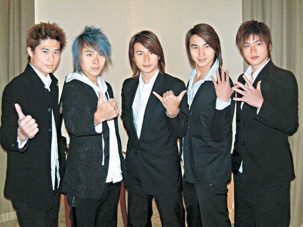 孫協志一生崎嶇！母親懷孕7月離婚  從小渴望「完美家庭」 談及前妻哽咽：太難了…