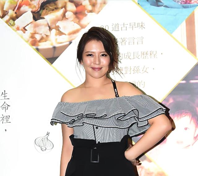 劉品言天生易胖「肥到被誤認懷孕」！8年來「減肥搞錯方向」現在瘦出11字肌辣翻：別被瘦綁架！