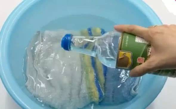 太實用了！房間裡「掛一條毛巾」竟然很厲害　好多人都不明白「舊毛巾怎麼用」現在教你