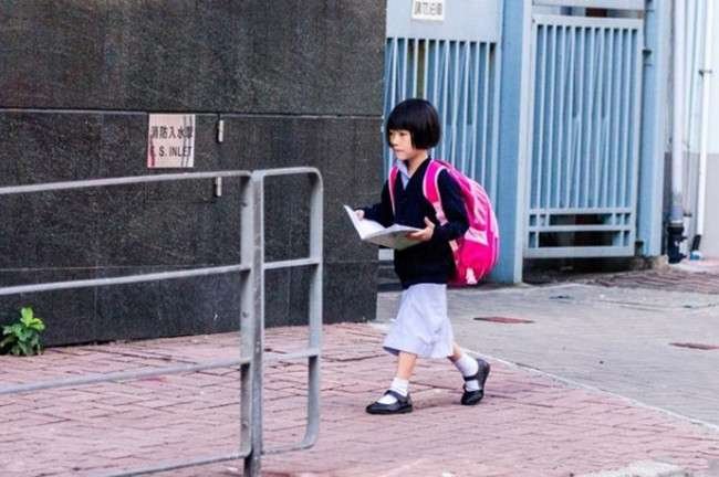 25年後的報恩！貧女以字換麵5年 如今現身認老翁為父：換我照顧您