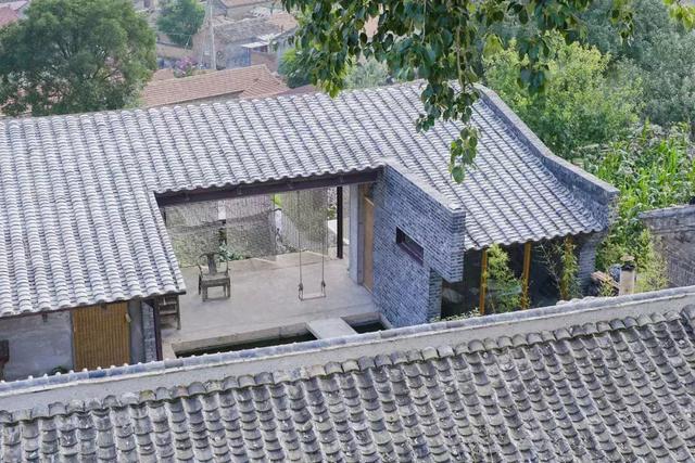 這才叫退休！山中3年他把「破房改造漂亮小院」　「四季不同美」活的比現代人愜意