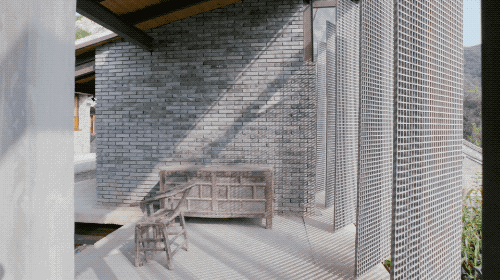 這才叫退休！山中3年他把「破房改造漂亮小院」　「四季不同美」活的比現代人愜意