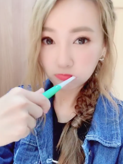 晉升小貴婦!30歲ㄚ頭「擁2間千萬豪宅」奢華裝潢曝光 擁大理石浴室「泡澡超放鬆享受」:女生的夢想❤