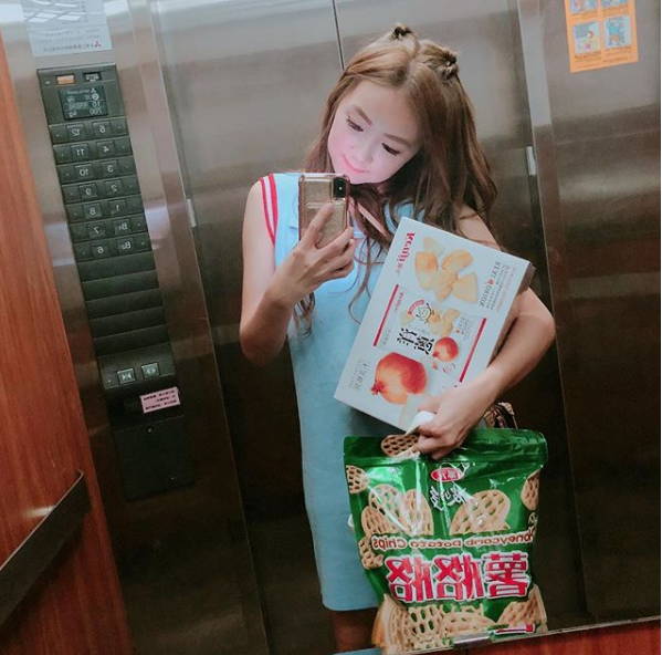 晉升小貴婦!30歲ㄚ頭「擁2間千萬豪宅」奢華裝潢曝光 擁大理石浴室「泡澡超放鬆享受」:女生的夢想❤