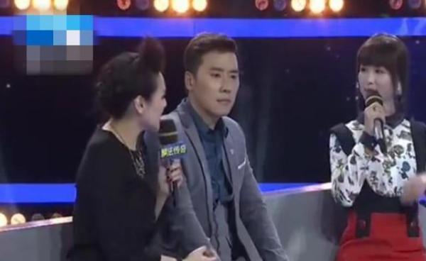 天生寸頭女孩戴了20多年假髮,摘下頭套,網友直呼:想娶回家