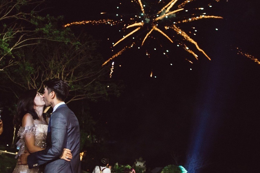 峇厘島豪撒千萬！賈靜雯、修杰楷一家四口「終於回台灣」　被道賀「祝妳再生一個」她秒回應了