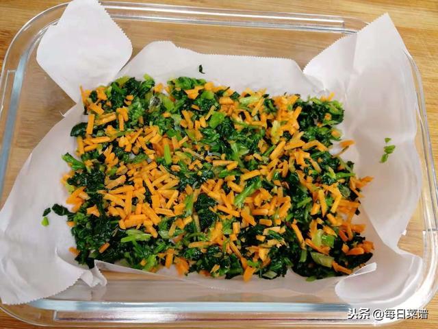 「3個雞蛋+1把菠菜」不用炒，不用油「美味營養」全家都愛吃